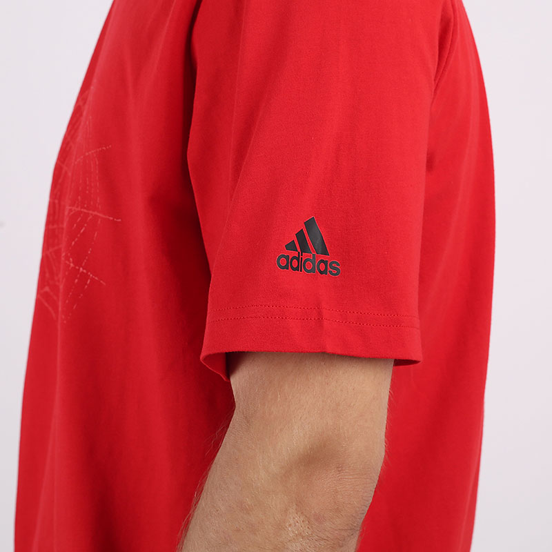 мужская красная футболка adidas Donovan Logo GE4111 - цена, описание, фото 4